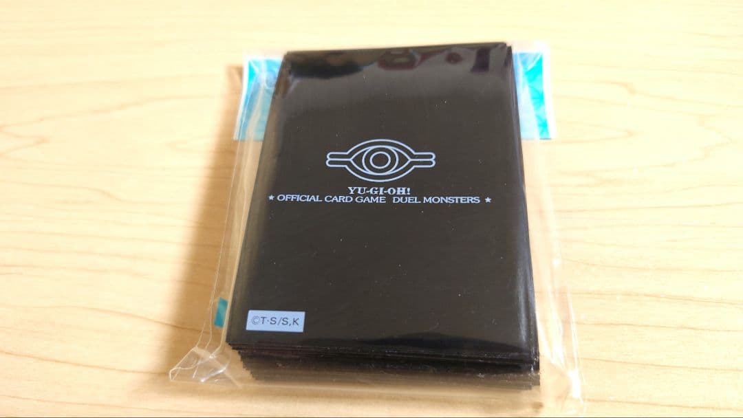 公式スリーブ 初期 ウジャト眼 ブラック 黒 絶版 スリーブ 55枚