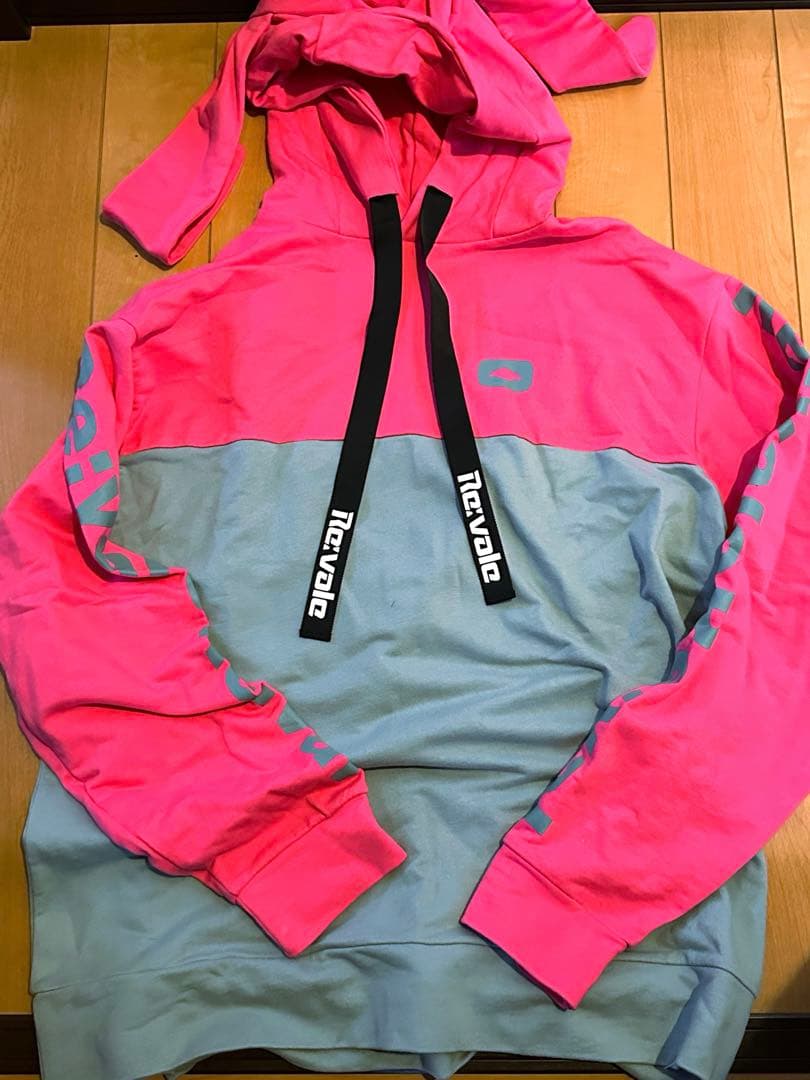 【ティーナ品】アイドリッシュセブン ラビチューブ パーカー 百