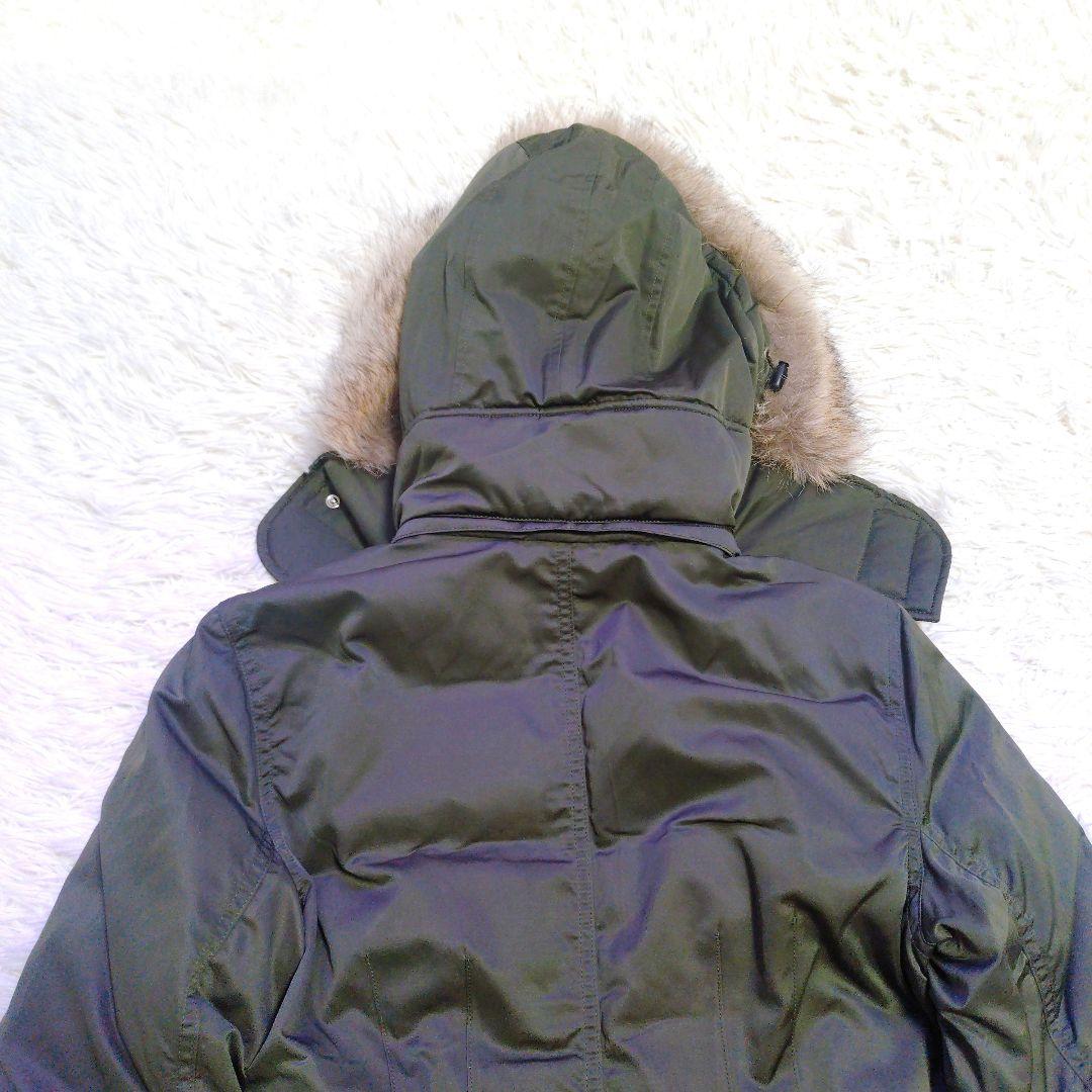 タグ付き】セオリー リアルファー付き ダウンジャケット 緑系 カーキ S