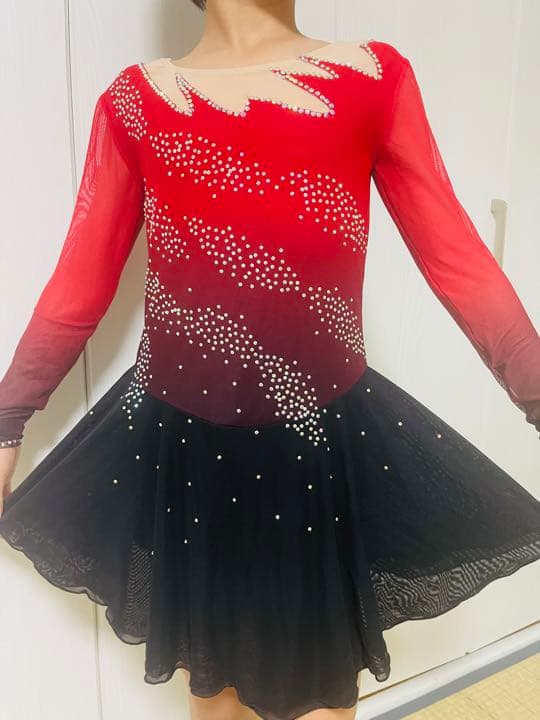 フィギュアスケート コスチューム美品140cm〜150cm今週値下げします