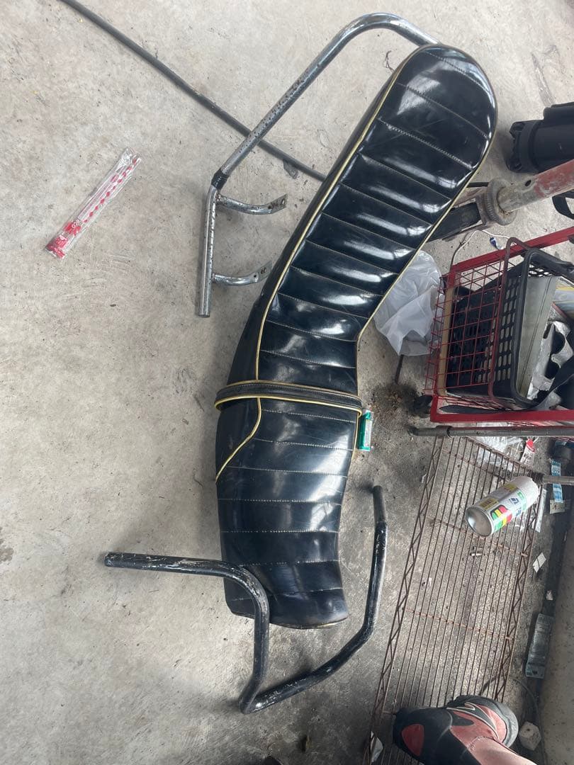 エイプ三段シート