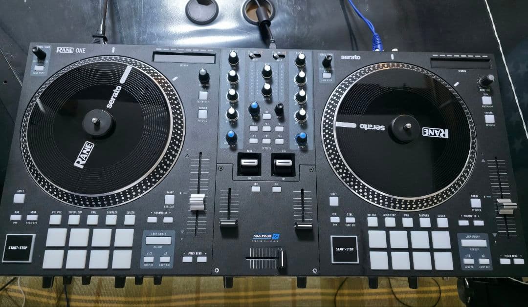 【美品】Rane one DJコントローラー