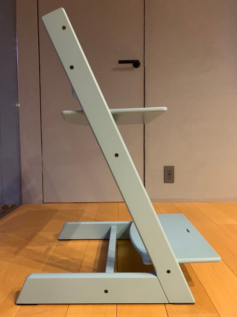 ストッケ ライトブルー ベビーチェア 調整可能