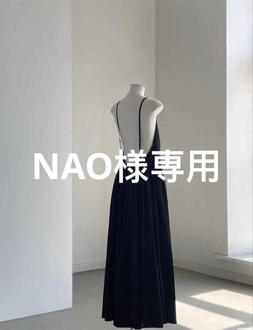 NAO　Tニット ブラックＭ
