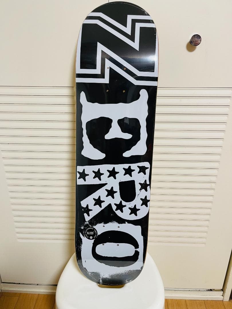 台湾製無地黒デッキテープ付き　ZERO ゼロ スケートボードデッキ　8.125