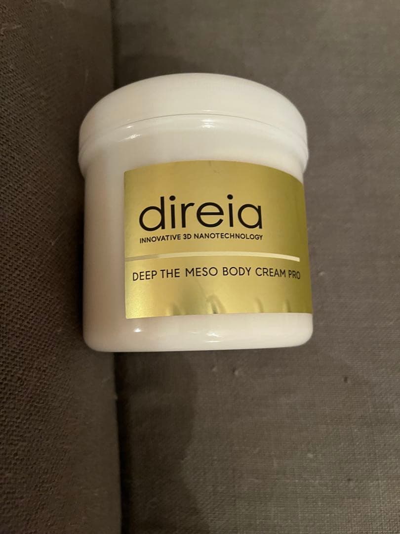 ディレイア　ディープザボディクリームプロ 400g