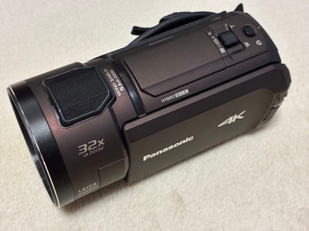 Panasonic 4k ビデオカメラ　本体