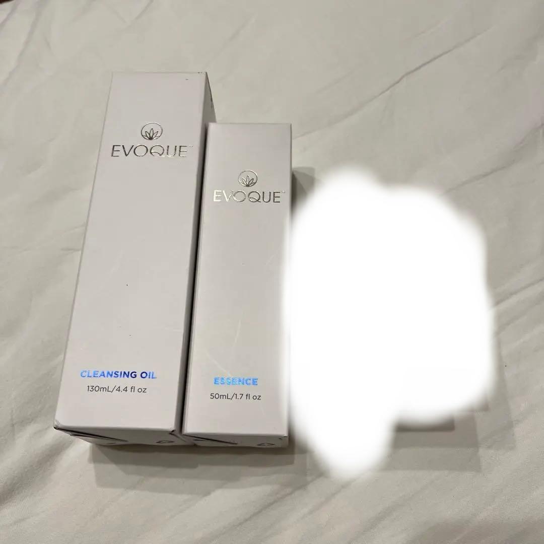 EVOQUE クレンジング、美容液 2点セット