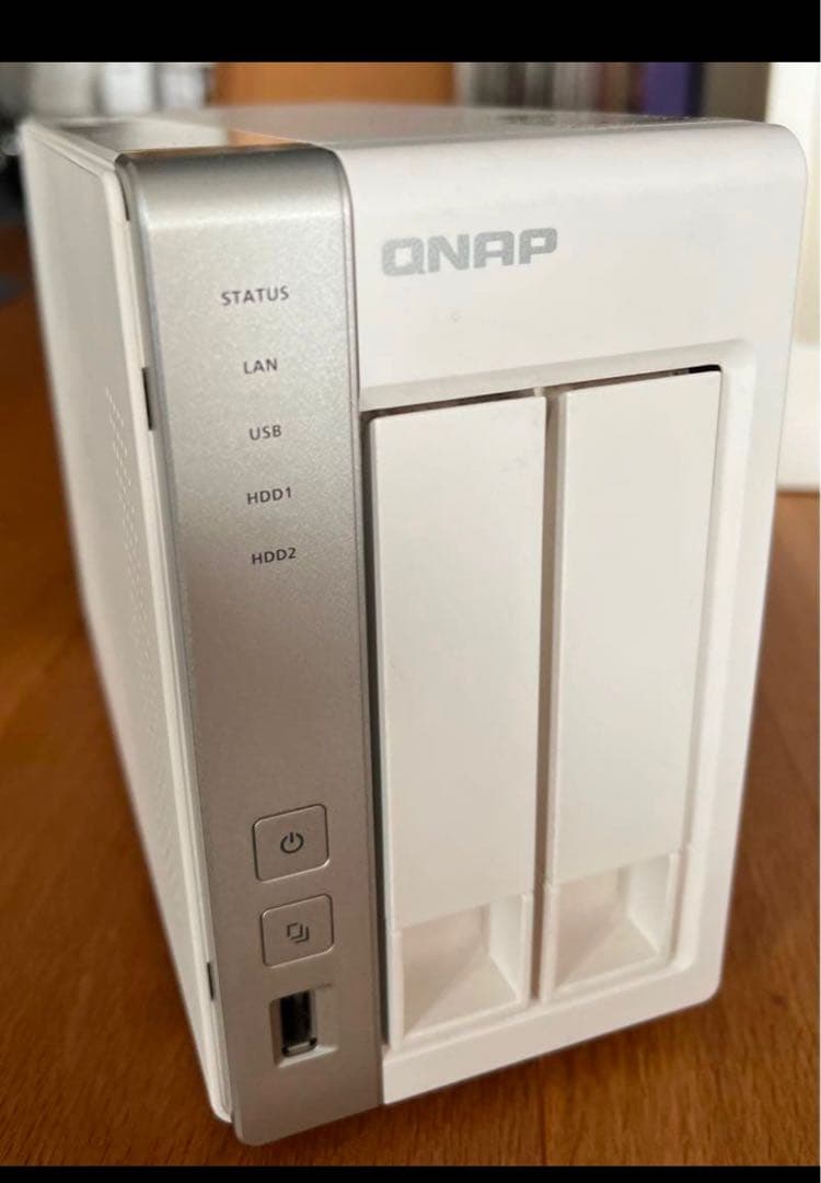 QNAP TS-220 NAS 2TB×2 ディスク付き