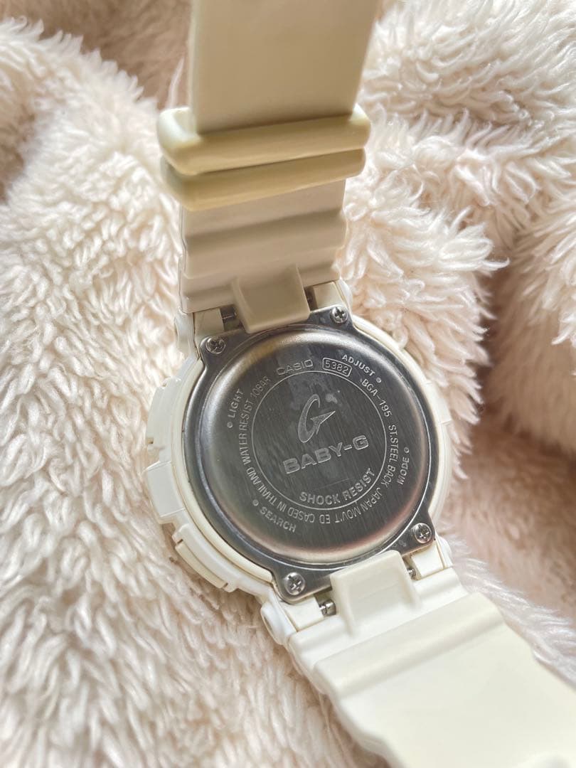 カシオ腕時計 BABY-G /Studs Dial Series ホワイト カシオ腕時計 ホワイト