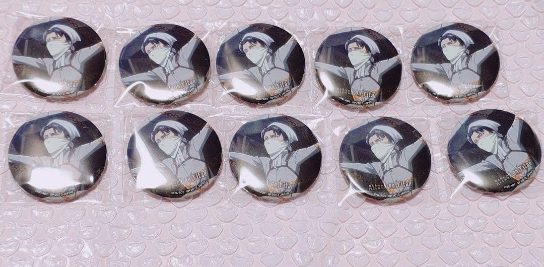 進撃の巨人 リヴァイ お掃除兵長 缶バッジ attack on titan AMNIBUS-日常使いできるアニメグッズの通販サイト-
