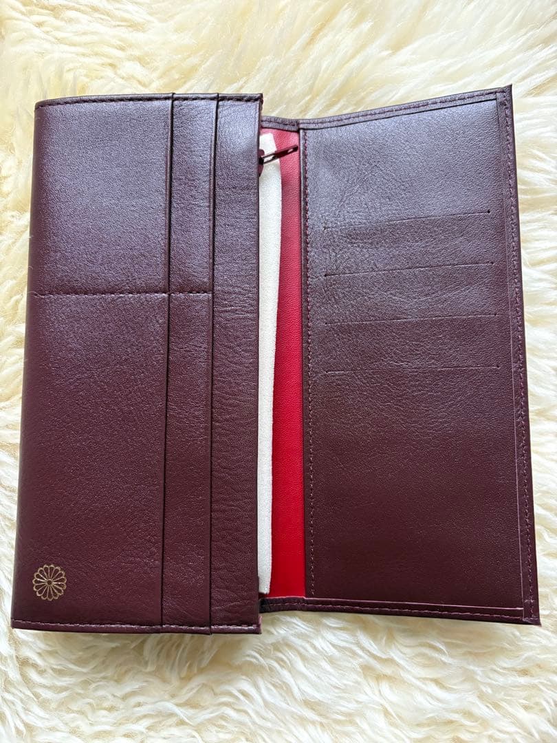 入手困難【高級皇居長財布】 新品未使用品！箱付き ワインレッド