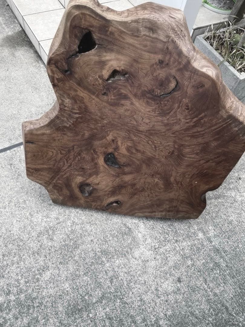 ただた　一枚板