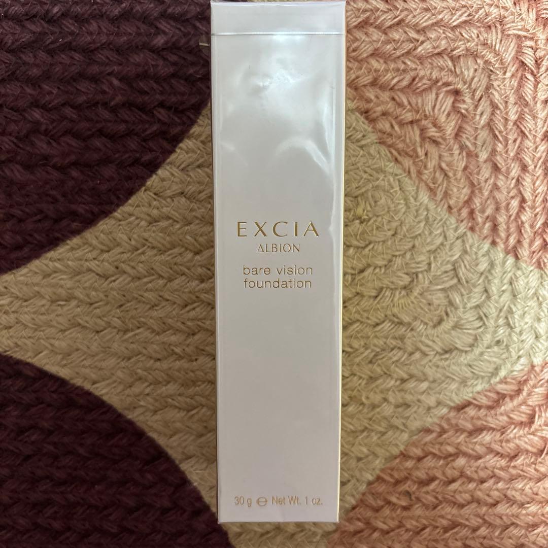 新品未開封アルビオンエクシアベアビジョンファンデーション01