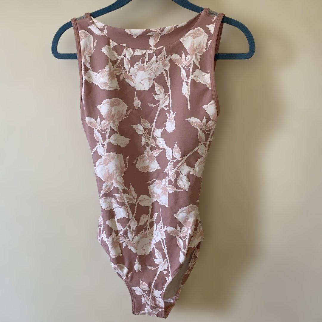 ［新品］eleve 花柄レオタード Mサイズ 楽天市場】バレエ 花柄 レオタード 大人 五分袖 日本製 着やすい