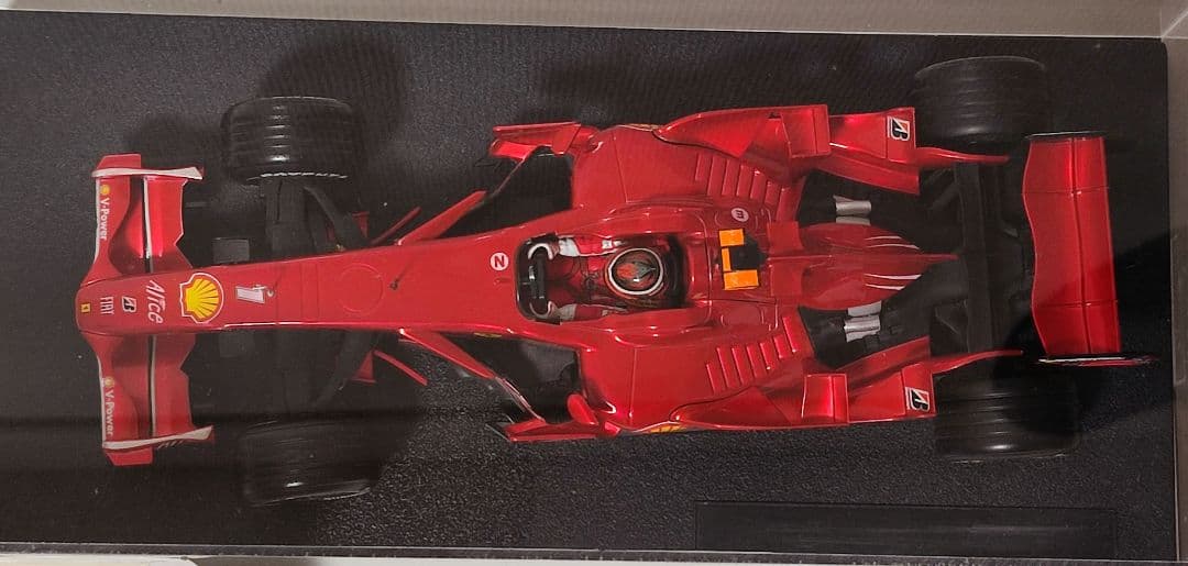 タバコデカール付き】1/18 フェラーリF2008 キミ・ライコネン