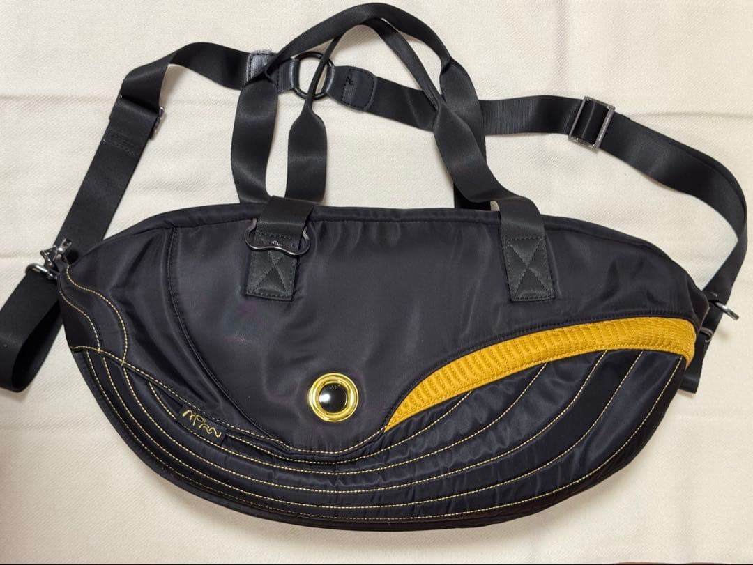 MORN CREATIONS ボストンバッグ シロナガスクジラ