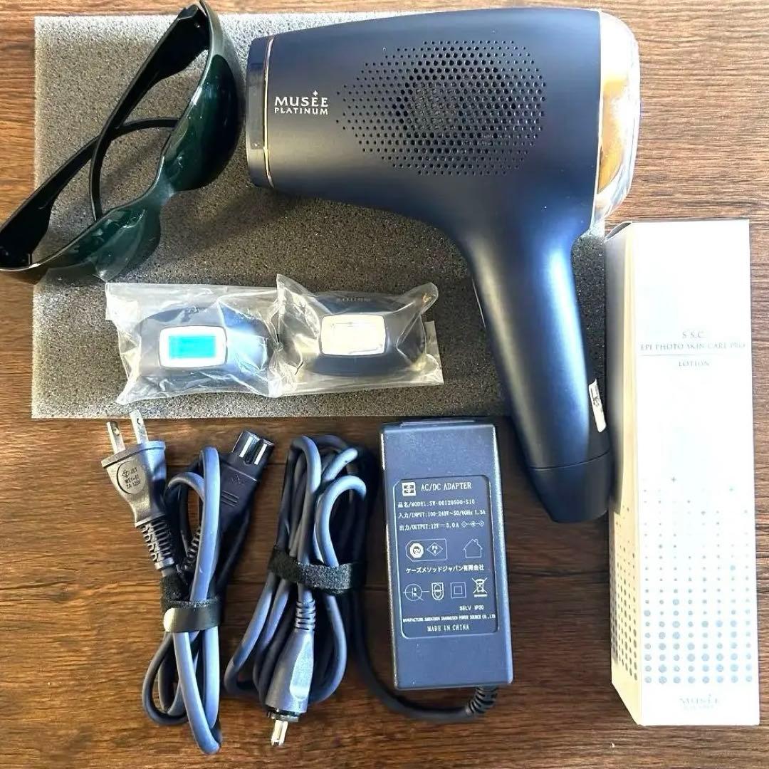 MUSEE PLATINUM 脱毛器 BЕ90ЗМН 専用スキンケアローション付 試してみた】S.S.C. EPI PHOTO SKIN CARE PRO 家庭用光美容器 ミュゼ