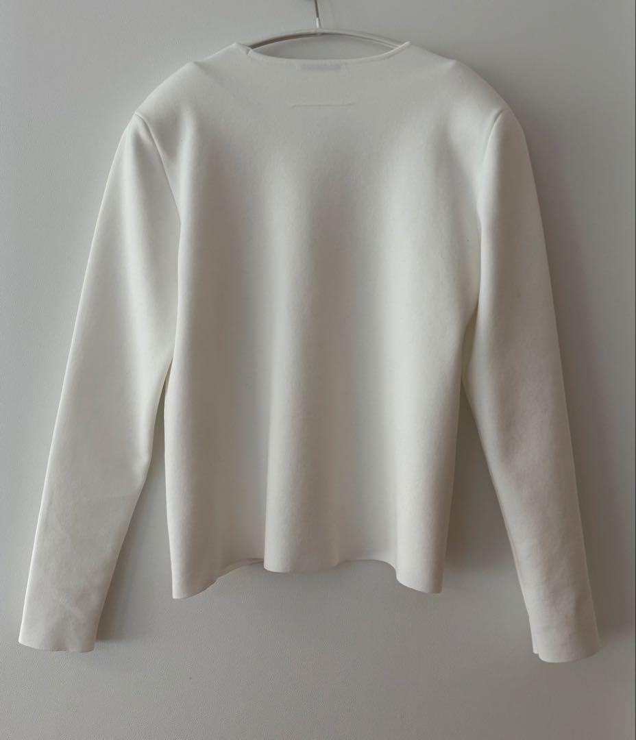 boutique310 SLOANE 肩で魅せるニット 佐藤佳菜子 ホワイト - メルカリ