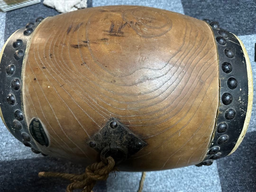 中古　￼囃子　木製 和太鼓 胴40cm 打面両方24.5cm 皮の破れなし 楽天市場】長胴太鼓木目胴製 1尺7寸 革面直径51cm長胴太鼓 和太鼓 わだ