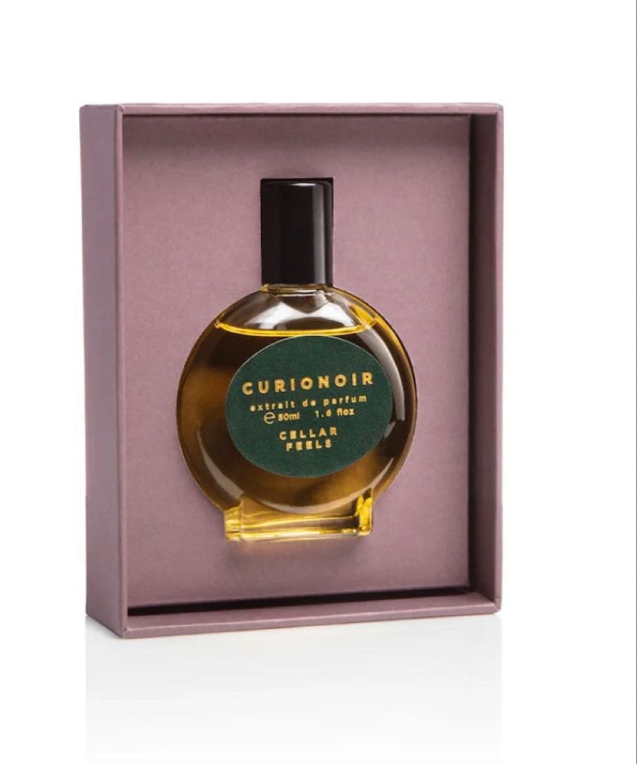 キュリオノワール　Extrait de Parfum セーラーフィールズ