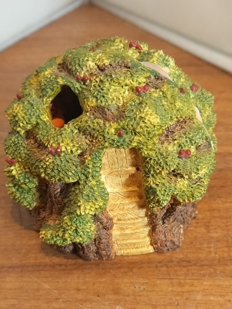 となりのトトロ 置物 メイのお昼寝見開きジオラマ - メルカリ