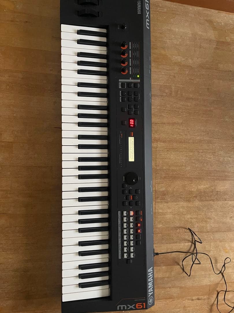 YAMAHA MX61 美品　専用ケース付　動作良好