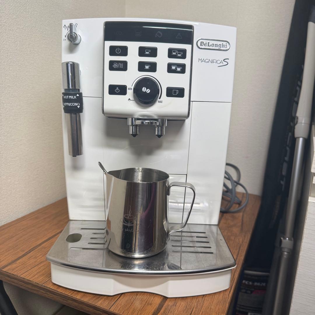 DeLonghi マグニフィカS エスプレッソマシン 全自動コーヒーマシン