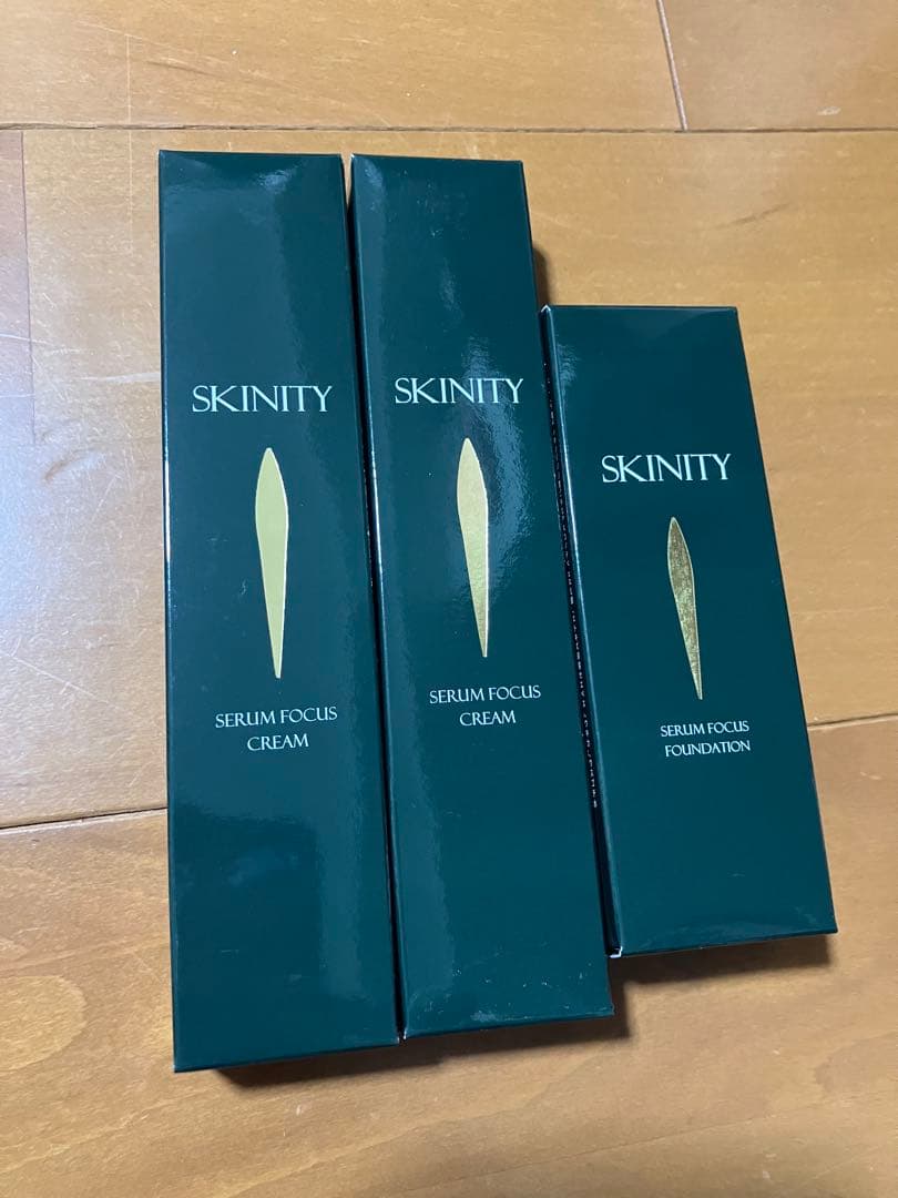 スキニティ　セラムフォーカスクリーム2本 セラムフォーカスファンデーション1本