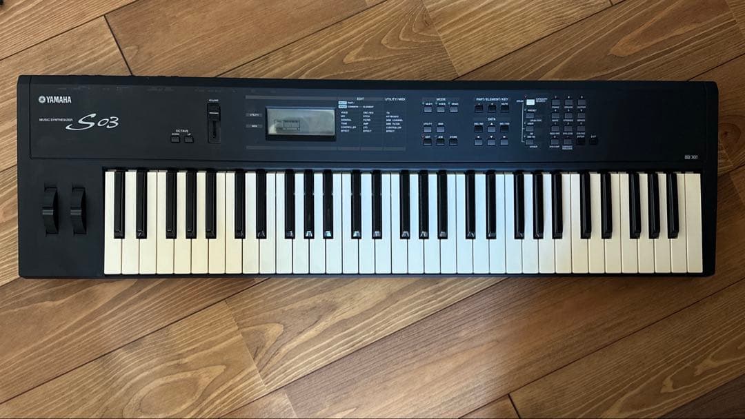 Yamaha S03 シンセサイザー 61鍵（付属品多数） Amazon | YAMAHA ミュージックシンセサイザー [S03] | シンセサイザー