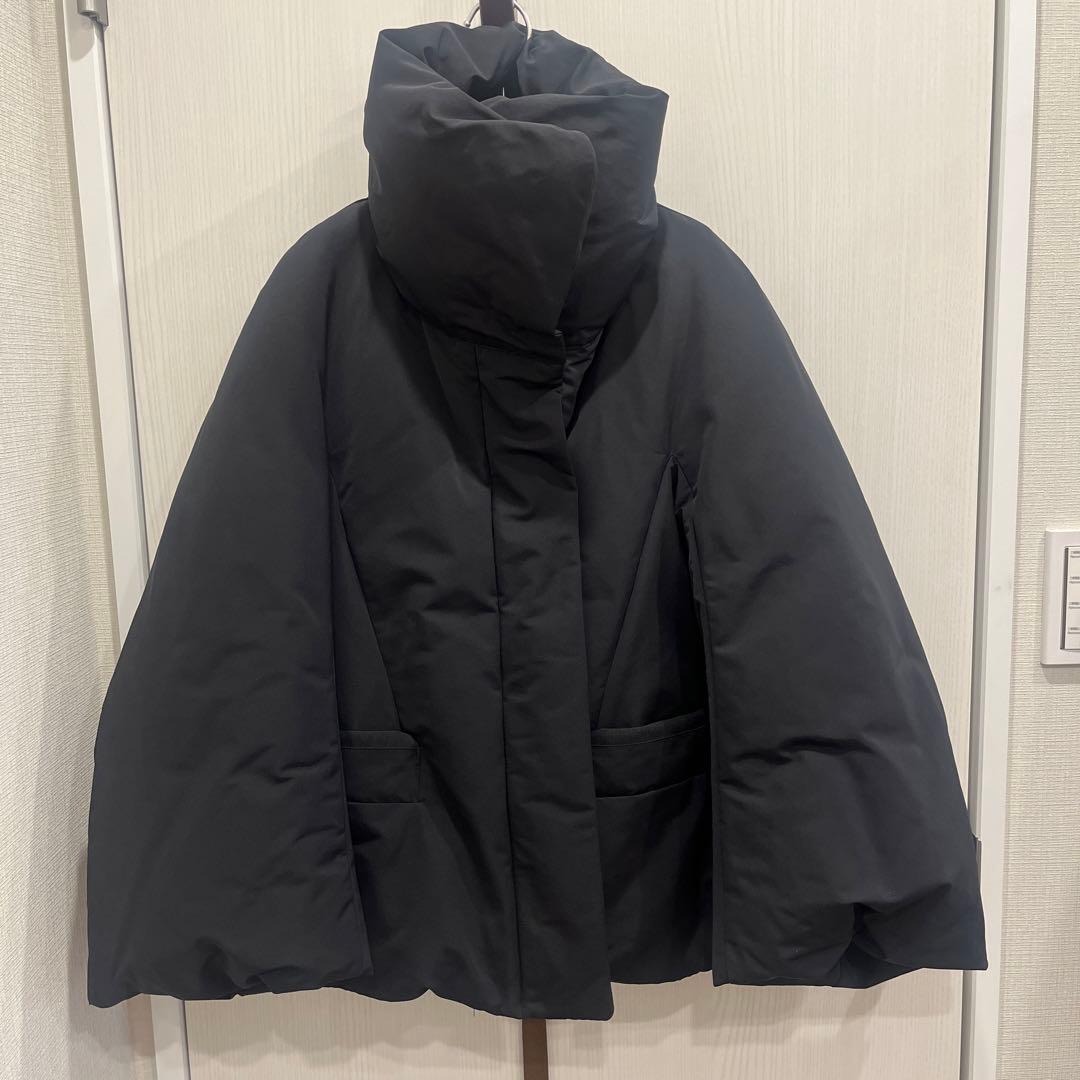 ユニクロ +J ハイブリッドダウンジャケット ブラック S - メルカリ