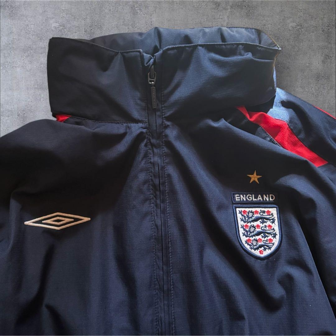 O22】UMBRO×イングランド代表刺繍ナイロンジャケットLネイビー×赤×白
