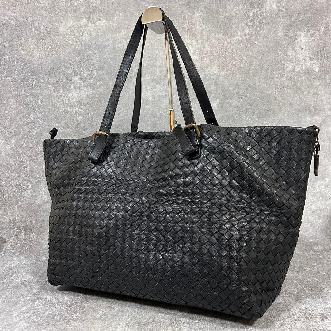 ボッテガヴェネタ チェスタ トートバッグ イントレチャート　ブラック　黒　肩がけ