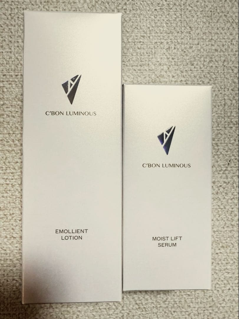 C'BON LUMINOUS エモリエントローション & モイストリフトセラム