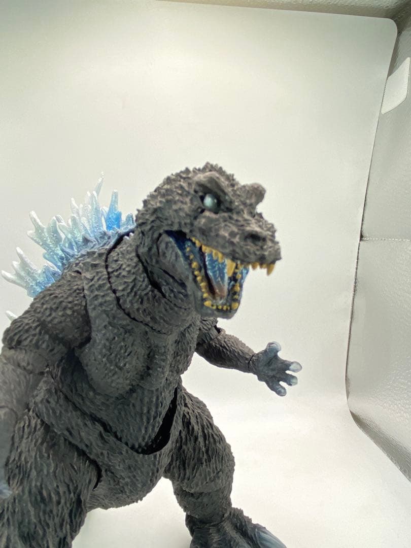 S.H.MonsterArts ゴジラ2001 放射熱線 Ver.