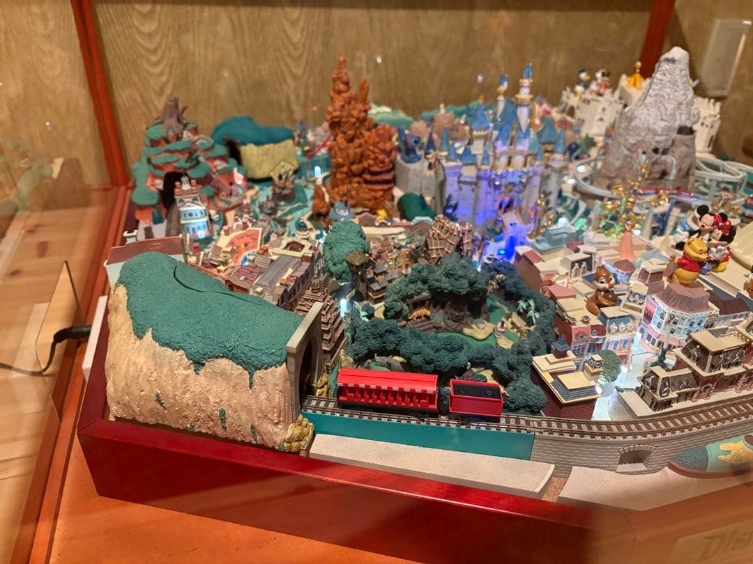 ディズニーランド ミニチュア LED付 ディアゴスティーニ マイ