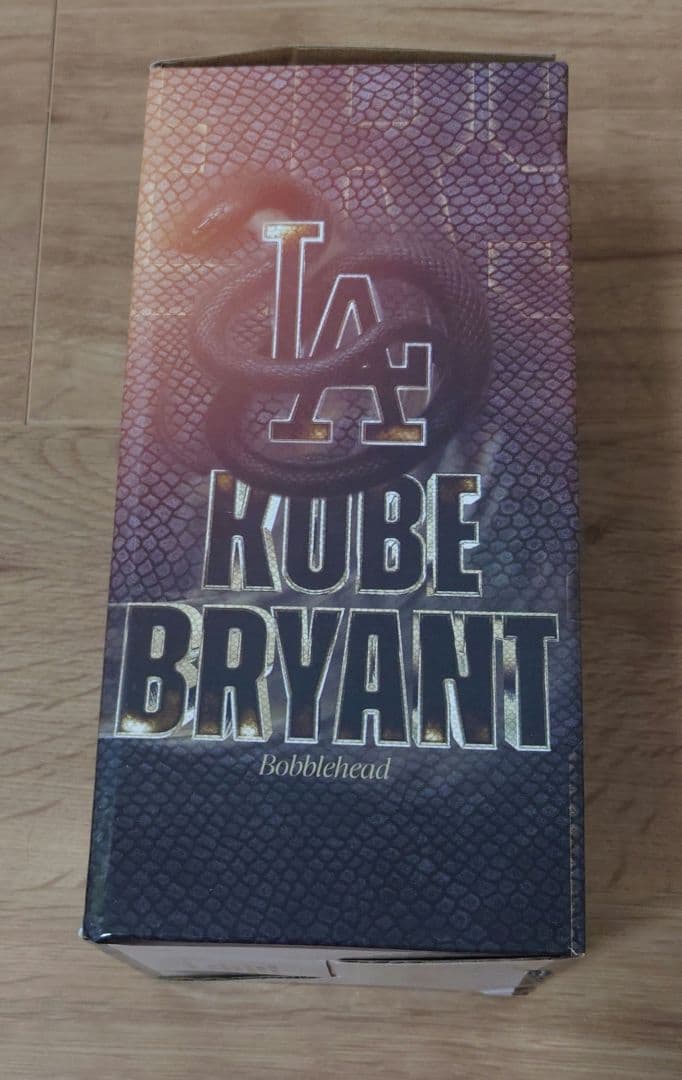 ドジャースタジアム限定品】Kobe Bryant ボブルヘッド 未開封】Kobe