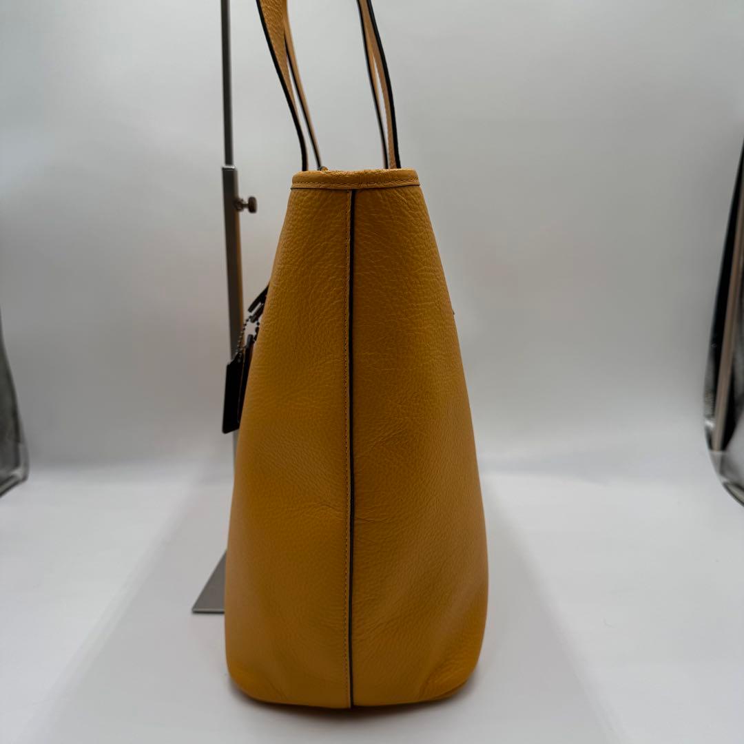 極美品✨ コーチ サリバン トートバッグ ビジネス A4 肩掛け レザー