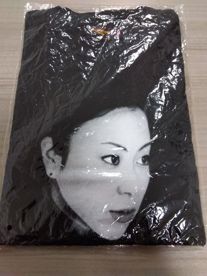 宇多田ヒカル　BOHEMIAN' SUMMER 2000 ツアーTシャツ