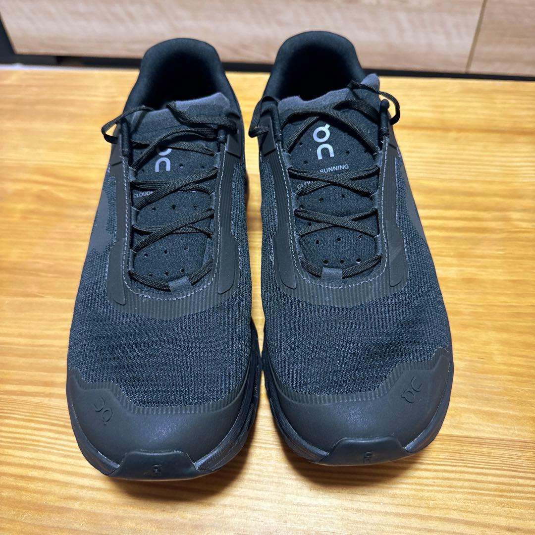 On Cloudmonster Void \