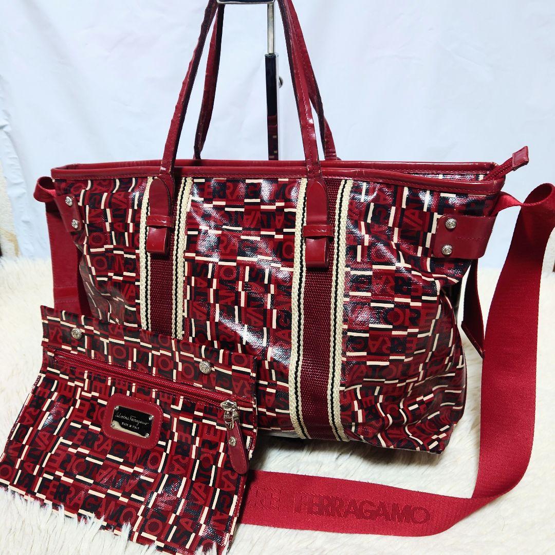 【希少】サルヴァトーレフェラガモ 2way バッグ ロゴ総柄 ボストンバッグ