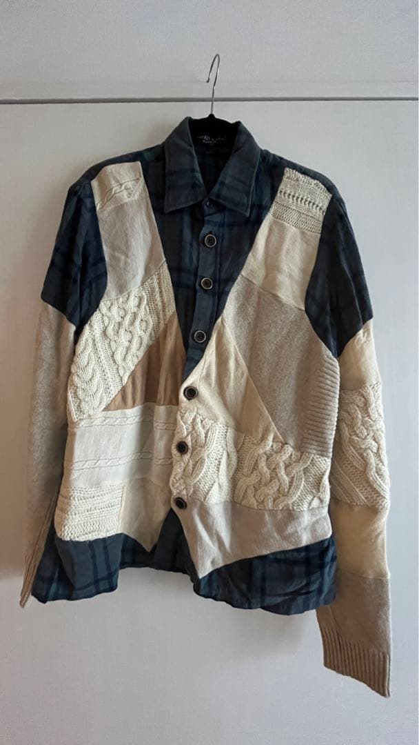 ネルシャツ、ニット、カーディガン