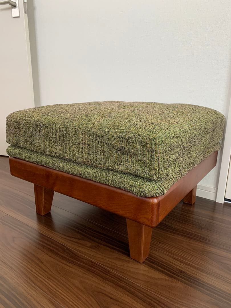 ACME Furniture WINDAN OTTOMAN ウィンダンオットマン