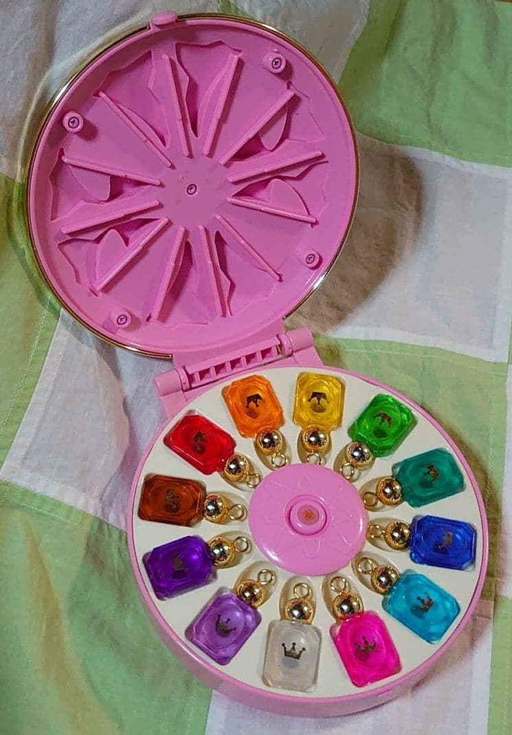 夢のクレヨン王国 おまじない香水びん - メルカリ