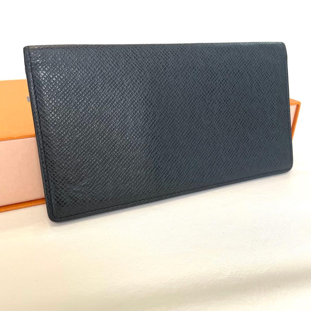 美品　廃盤品　ルイヴィトン タイガ　黒　ブラック　札入れ　正規品　M30392