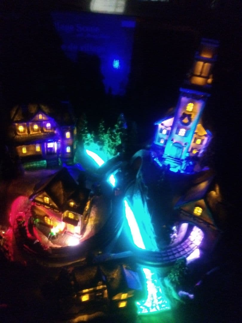 アニメーション付き村のシーン　コストコ　village scene