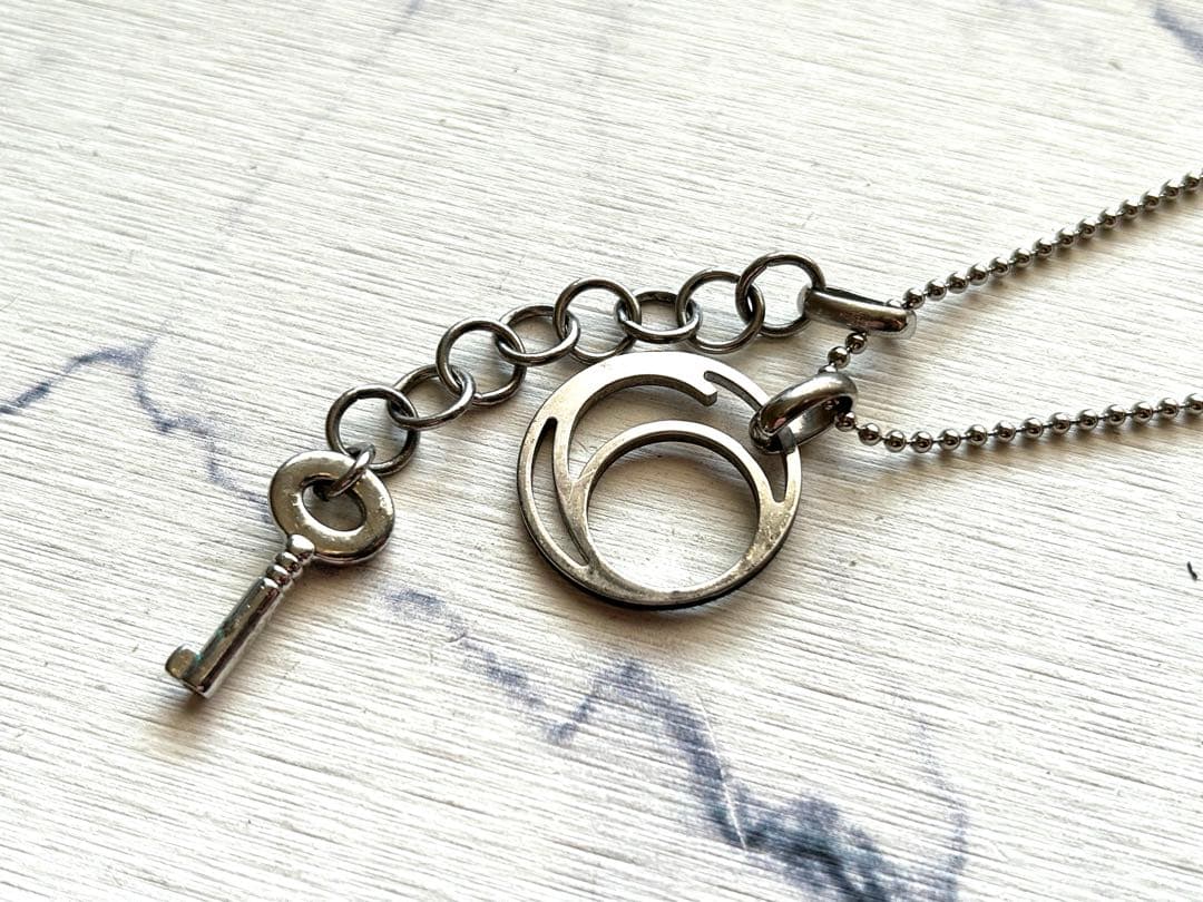 名作【Maison Margiela】MM⑥IDプレートネックレス MM6 メゾン マルジェラ キーチャーム ロゴプレート ネックレス (MM6