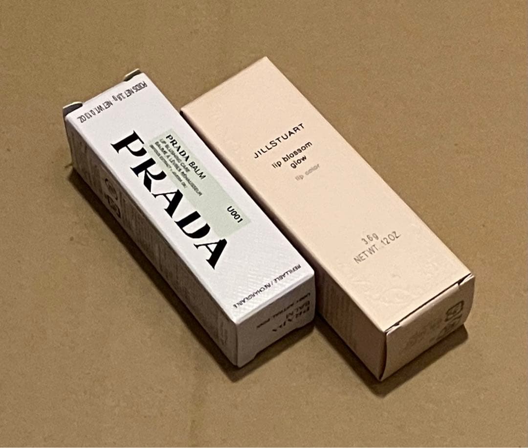 PRADA と JILL STUART リップとバームの 2本セット