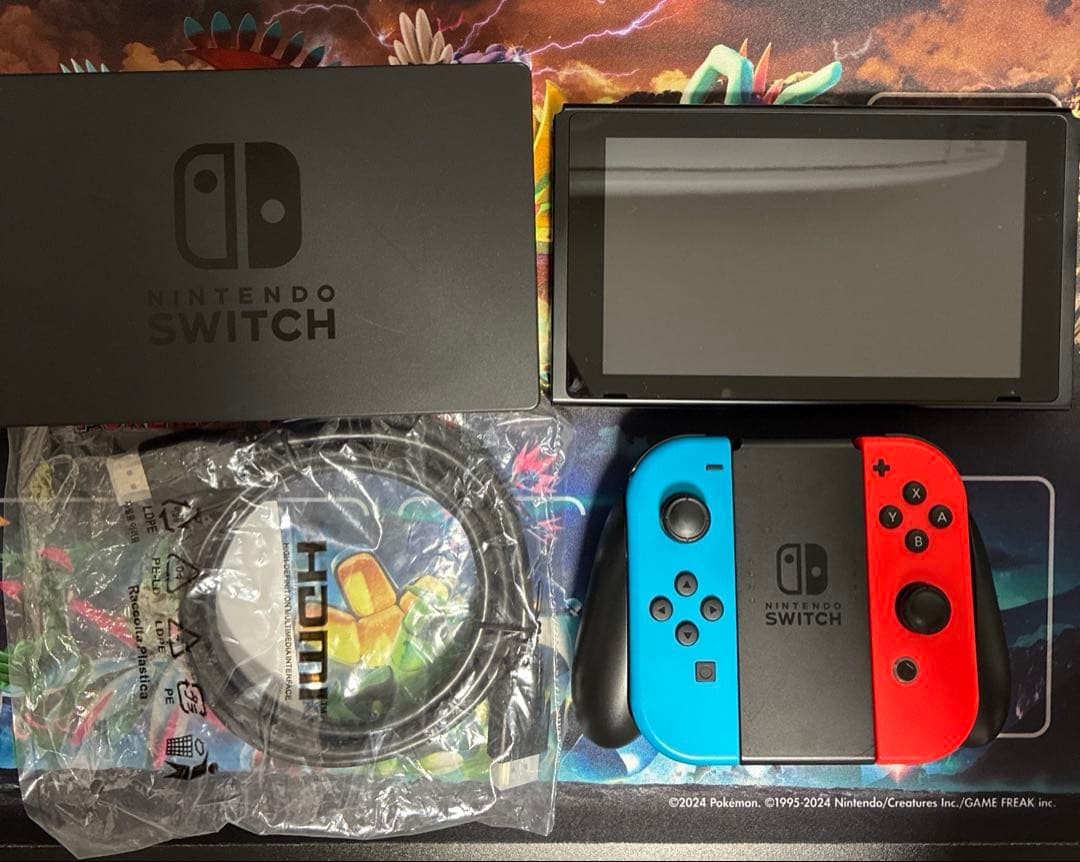 ニンテンドースイッチ　Nintendo Switch 本体　美品 Nintendo Switch 本体【Joy-Con(L) ネオンブルー/(R) ネオンレッド