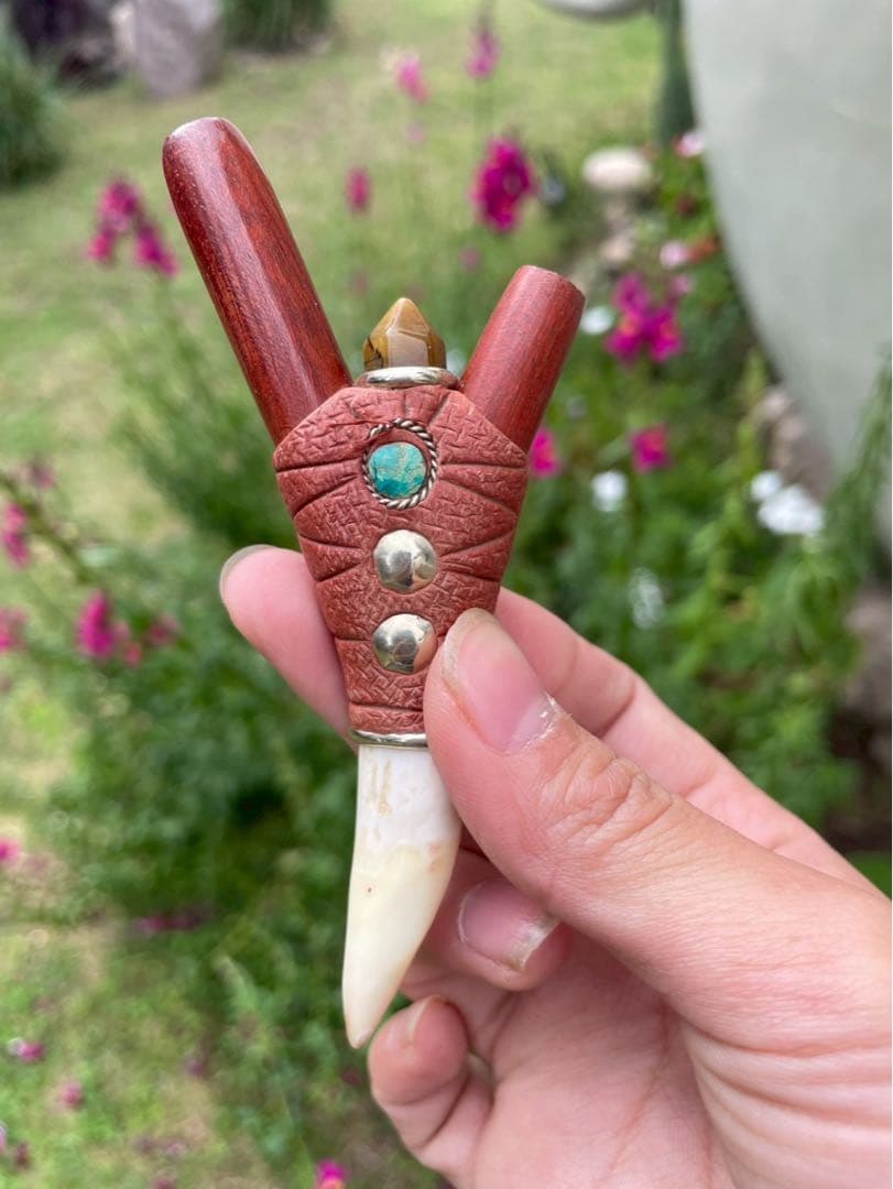 パロサングレ × タイガーアイ ― 精霊と戦士の守護を宿すクリペ 輝かしき洞見の特攻拳士タイガーアイのプロフィール | 【公式】MONST